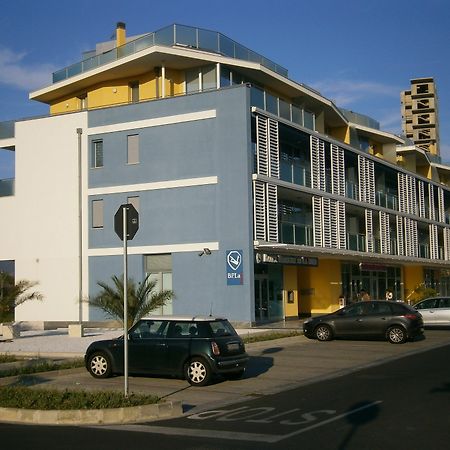 Daglingegneri Hotel Pisa Kültér fotó