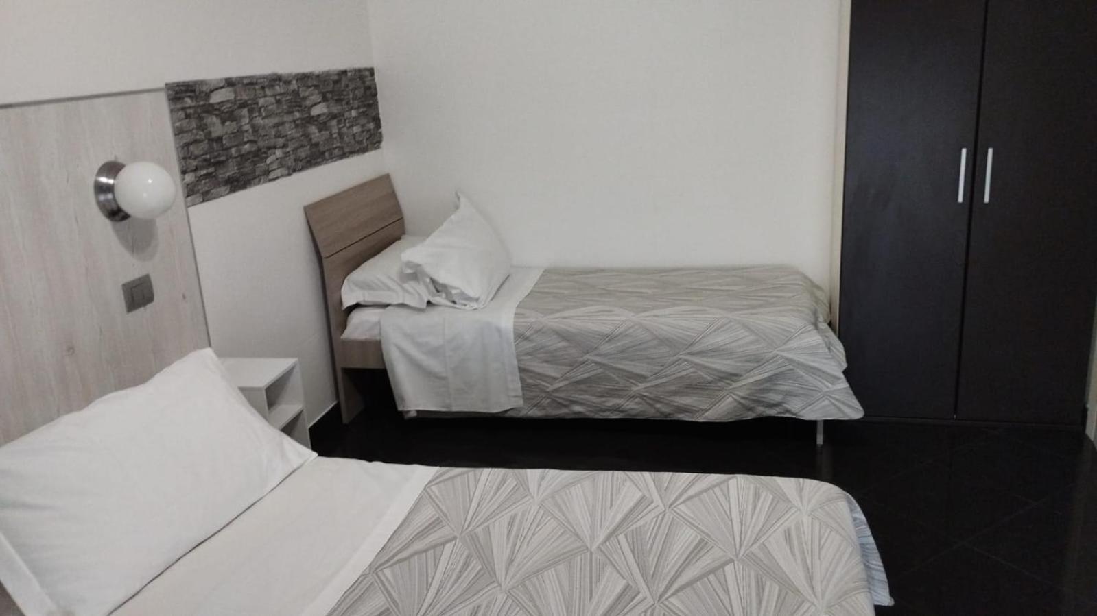Daglingegneri Hotel Pisa Kültér fotó